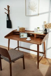 Meja Kerja Kantor Minimalis