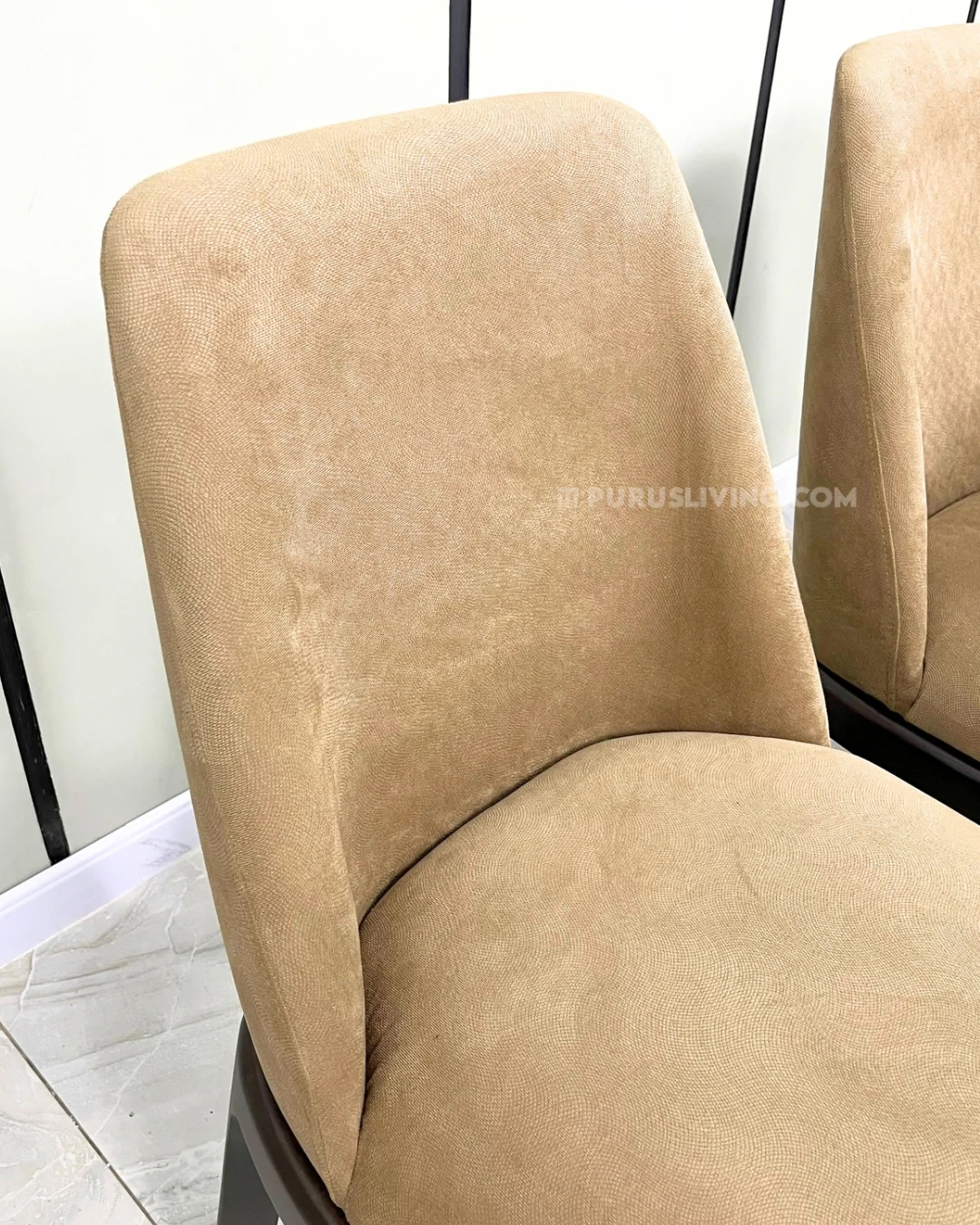 kursi restoran dan cafe minimalis modern