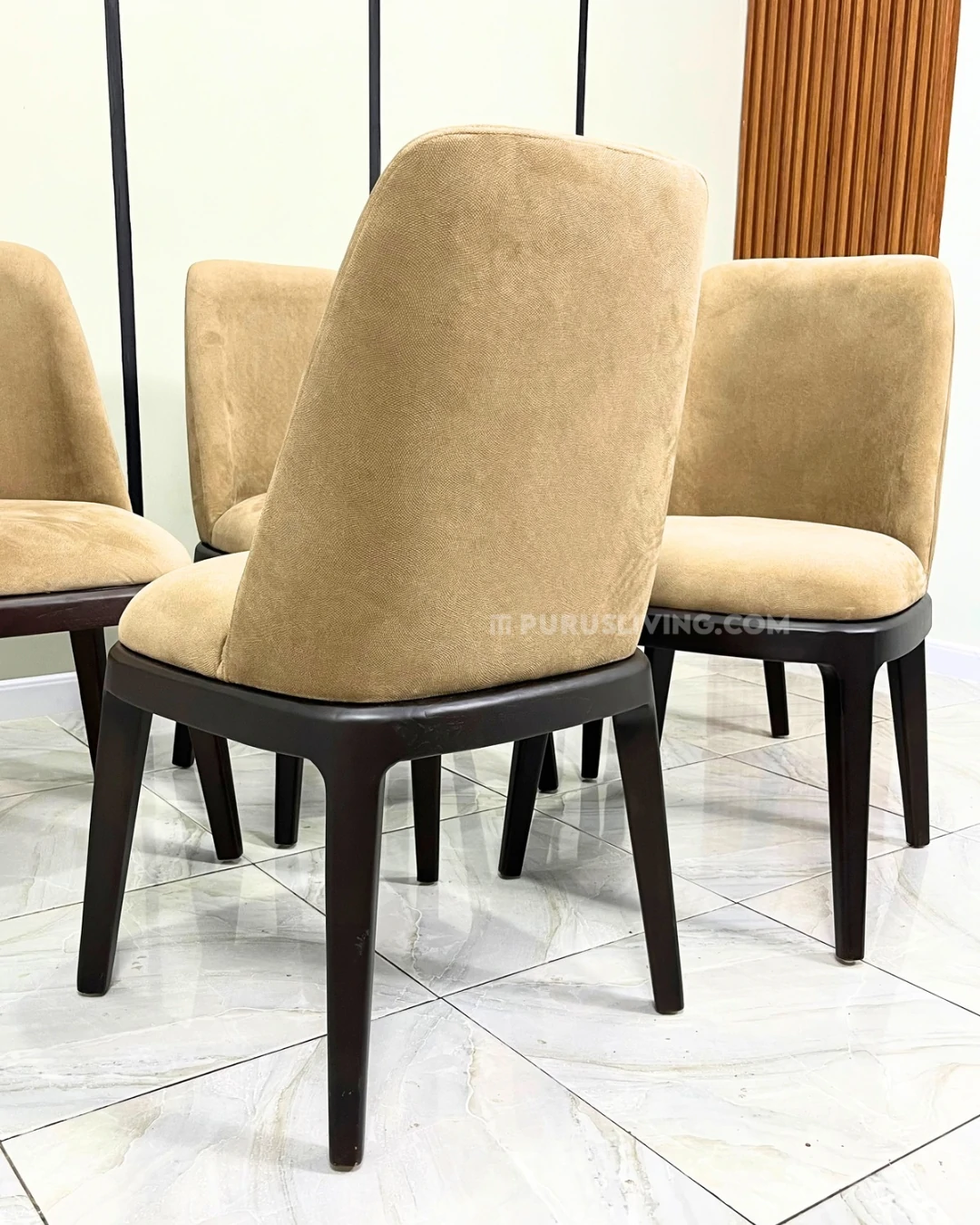 kursi restoran dan cafe minimalis modern
